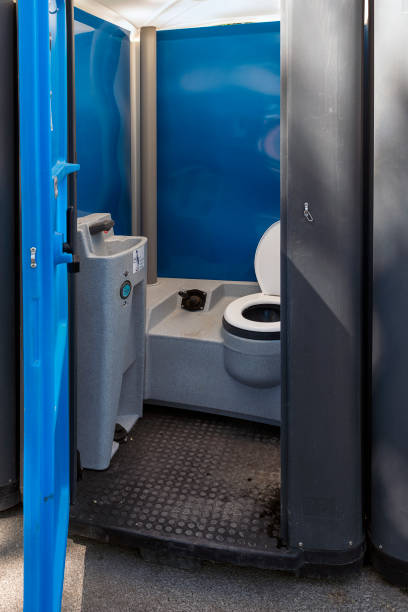 Best Luxury portable toilet rental  in Red Hill, PA